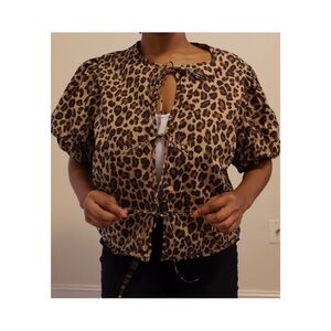 Abercrombie & Fitch Leopard Print Women's Top